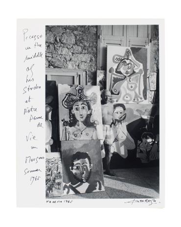 Picasso in his Mougins Studio, Notre Dame, de Vie  (Picasso dans son atelier de Mougins, Notre Dame de Vie)