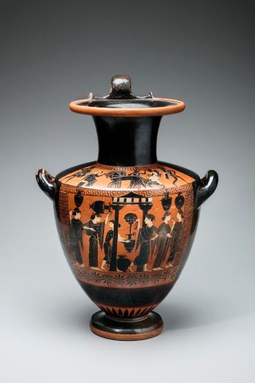 Hydria (water vessel);  Above: warriors departing for battle;  Center: women at a fountain