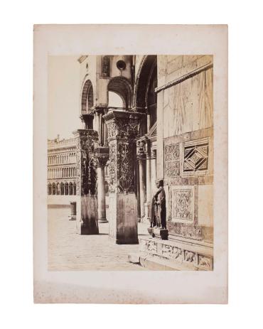 [Untitled.  Corner façade of the Four Tetrarchs (Emperors Diocletian, Maximum, Valerian, Constance), now at San Marco, Venice]
