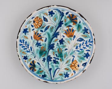 Footed Plate