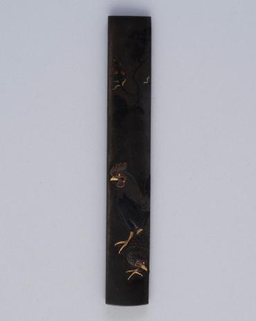 Kozuka: (front) Cock and Hen; (back) signature with seal (kakihan) inlaid in gold