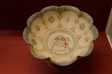 Lobed Bowl with Harpies