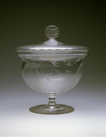 Presentation Bowl with Lid