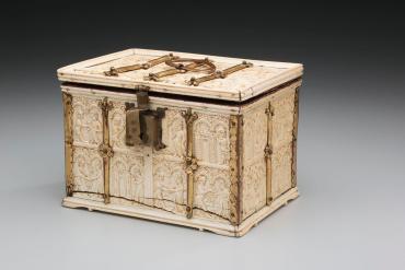 Box with Scenes of Floris and Blancheflour