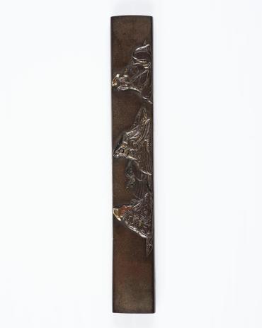 Kozuka: (front) Court Lady and Two Nobles; (back) inscription and incised lines