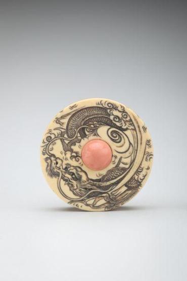 Netsuke: Dragon with coral ball