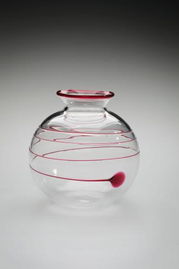 Vase (with red trails)