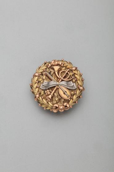 Brooch