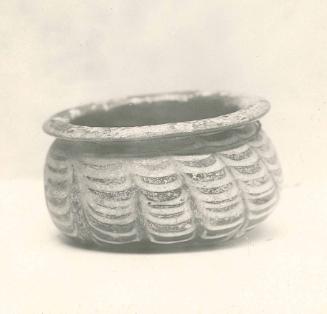 Shallow bowl