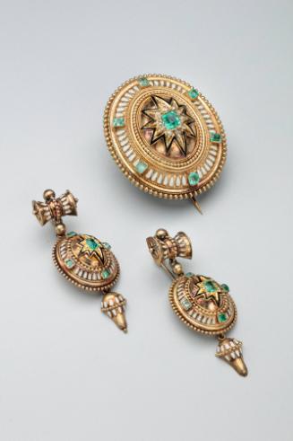 Demi-Parure - Pair of Earrings