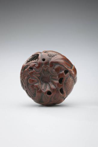 Netsuke: dragon in clouds