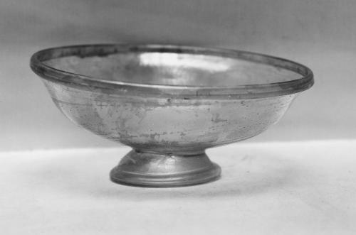 Convex bowl on high base ring