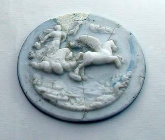 Medallion of cameo glass