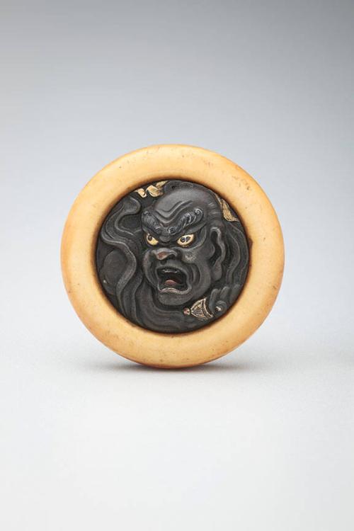 Netsuke: Niô