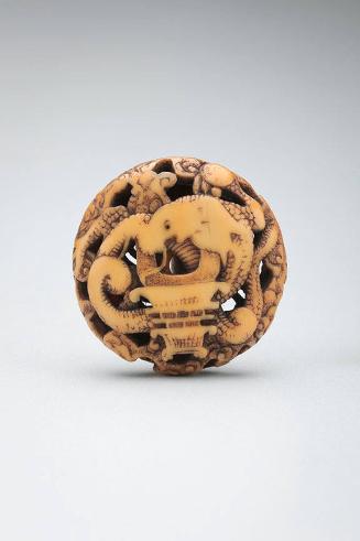 Netsuke: Dragon under sea