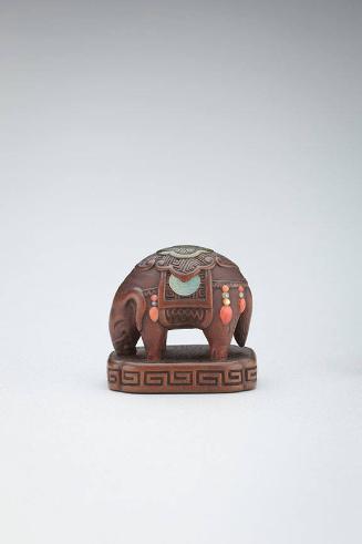 Netsuke: Caparison elephant figurine