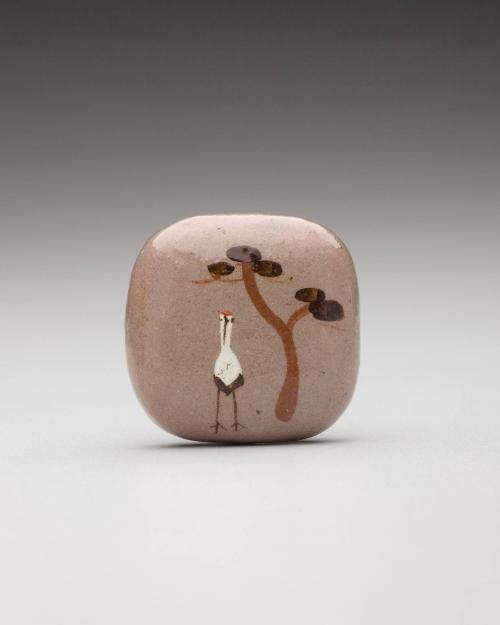 Netsuke: Square manjû with design of crane and pine tree