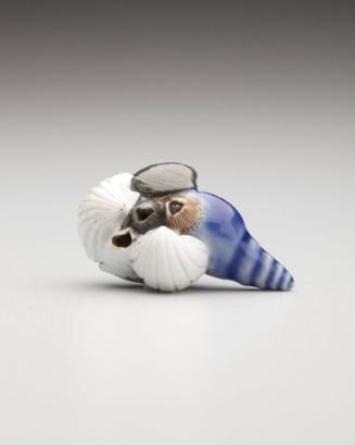 Netsuke: Cluster of seashells