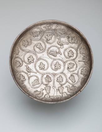 Banqueting Plate with Vine Scroll and Birds