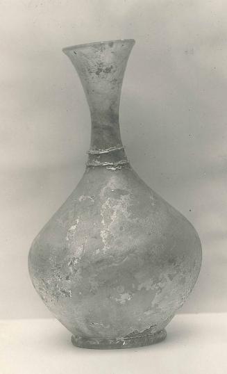 Bulbous Bottle on Base Ring