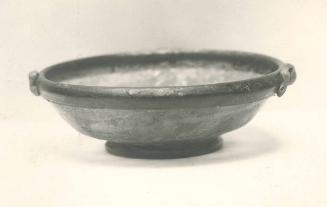 Shallow Bowl on Base Ring