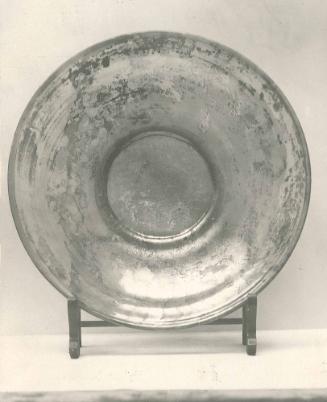 Bowl on Base Ring