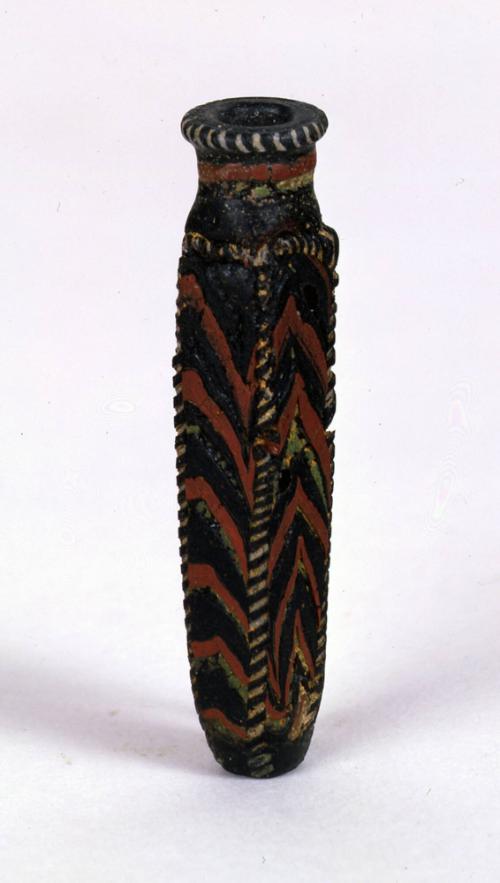 Square-Sectioned Kohl Tube