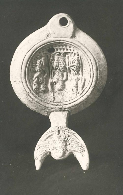 Lamp with Jupiter, Juno, and Minerva