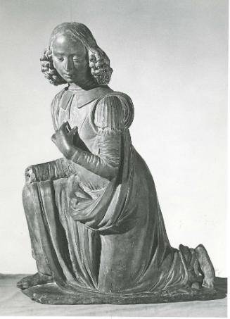 Kneeling Angel
