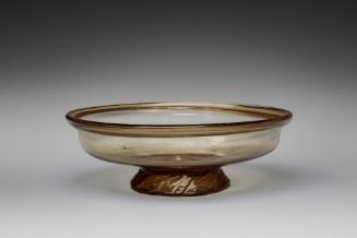 Circular Plate on Base Ring